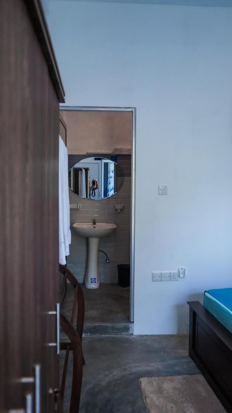 Painkiller Hiriketiya Appartement Zuid-Dikwella Buitenkant foto